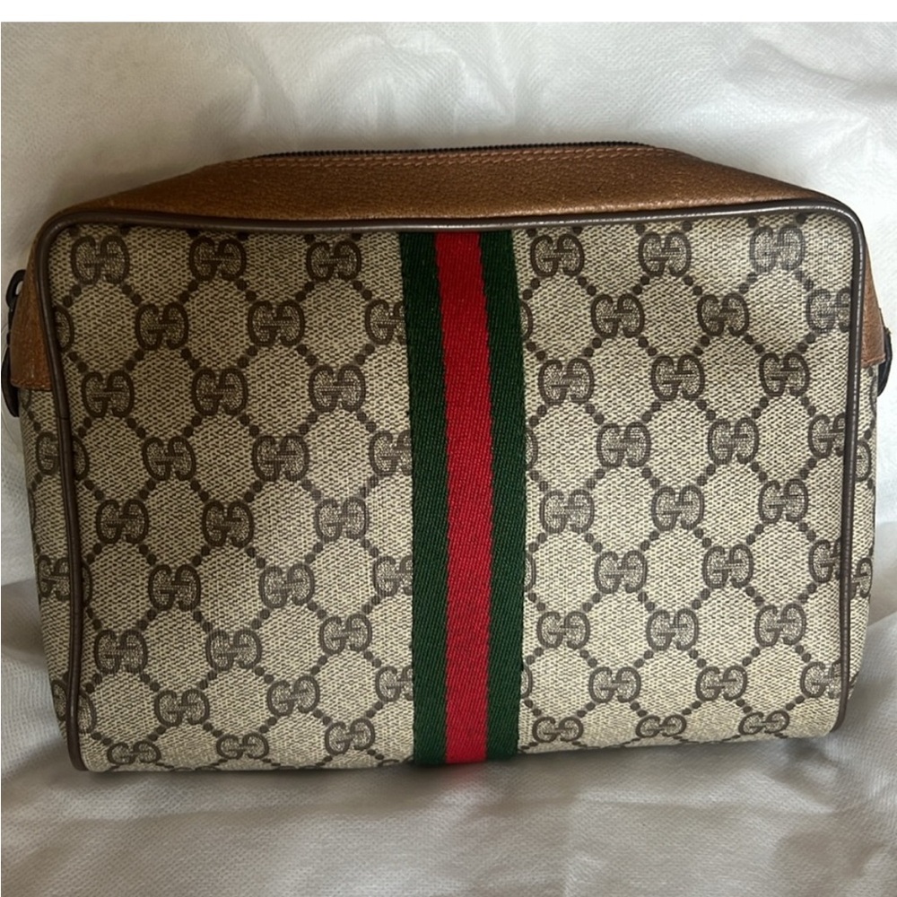Authentic Gucci Pouch - image 2